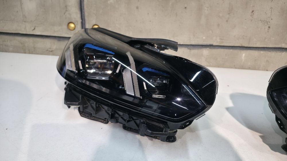 Фари BMW 1 F70 bmw 2 Series F74 Black Laser LED комплект оригінал 2024 2025