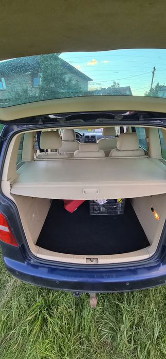 Sprzedam vw turan 2006r