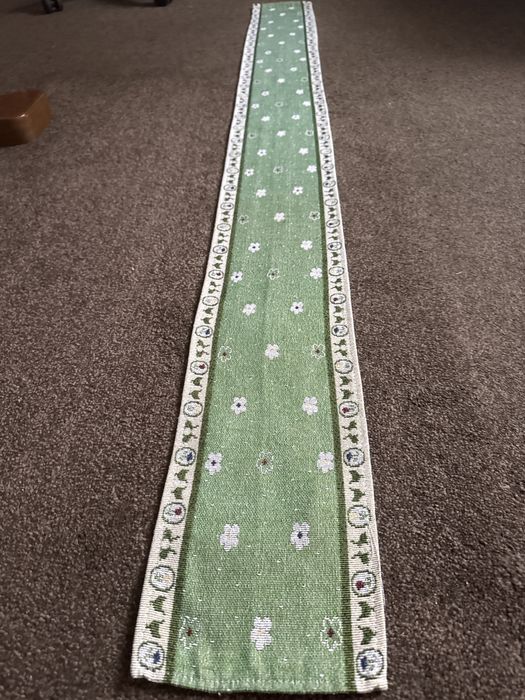 Bieżnik gobelin motywy  wiosenne do prywatnych kolekcji