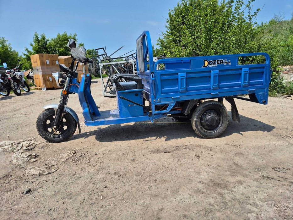 Трицикл Аккмуляторный Дозер 1200 ватт на 650 кг