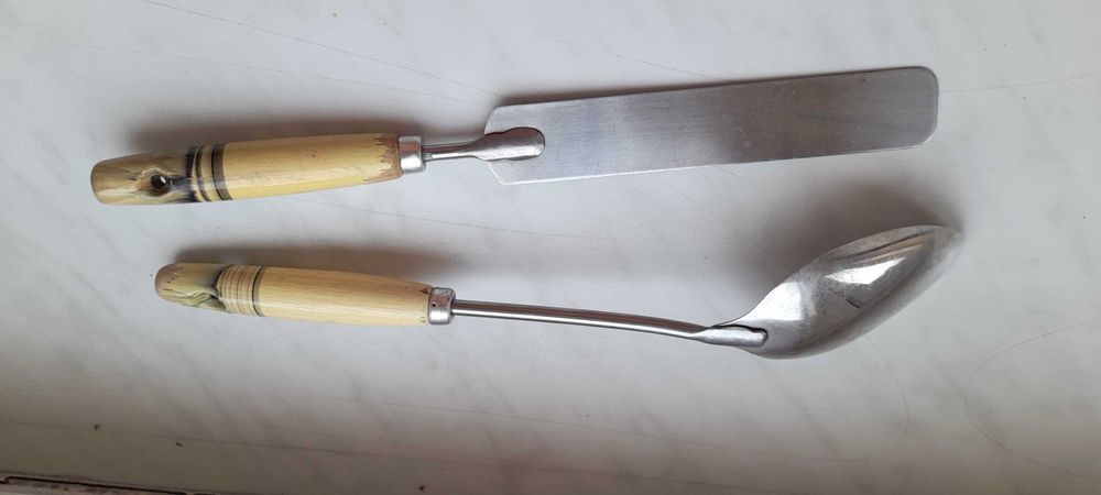 Stare przybory do kuchni 2 szt do grilla