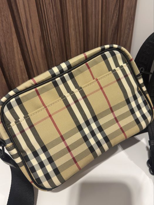 Сумка коричнева через плече