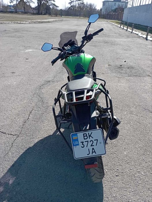 мотоцикл Bajaj Dominar D400 2020