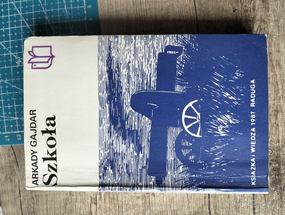 Książka Szkoła Akrady Gajdar książka wojenna