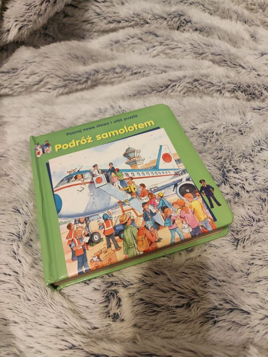 Książeczka z puzzlami podróż samolotem
