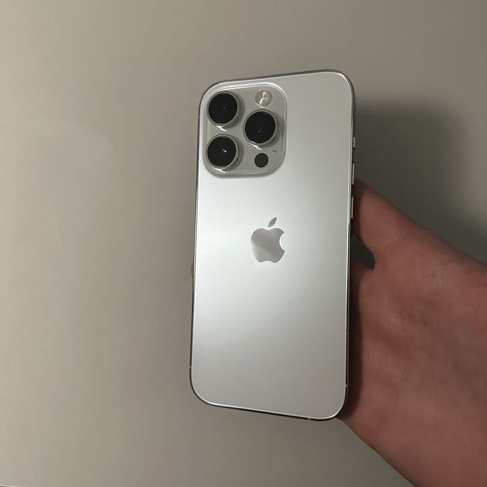 iPhone 14 Pro / 100% kondycji baterii / akcesoria