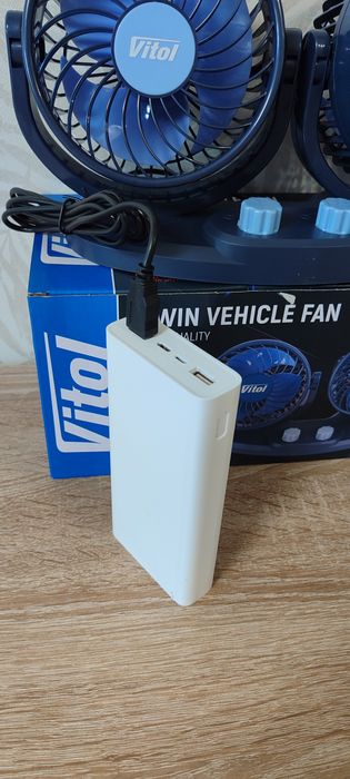 Автомобільний вентилятор Vitol (USB)