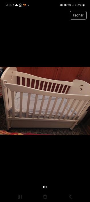 Cama e colchão de bebe usados em bom estado