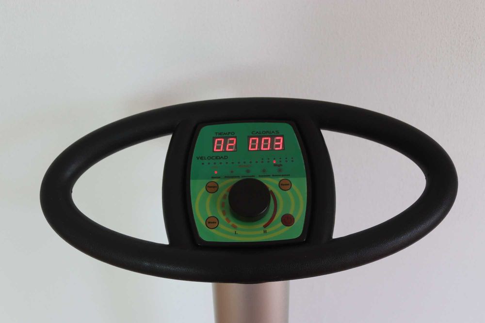 Plataforma Vibratória Evolution HM01-08Q