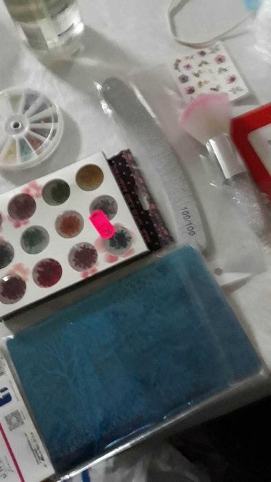 Vendo material estética