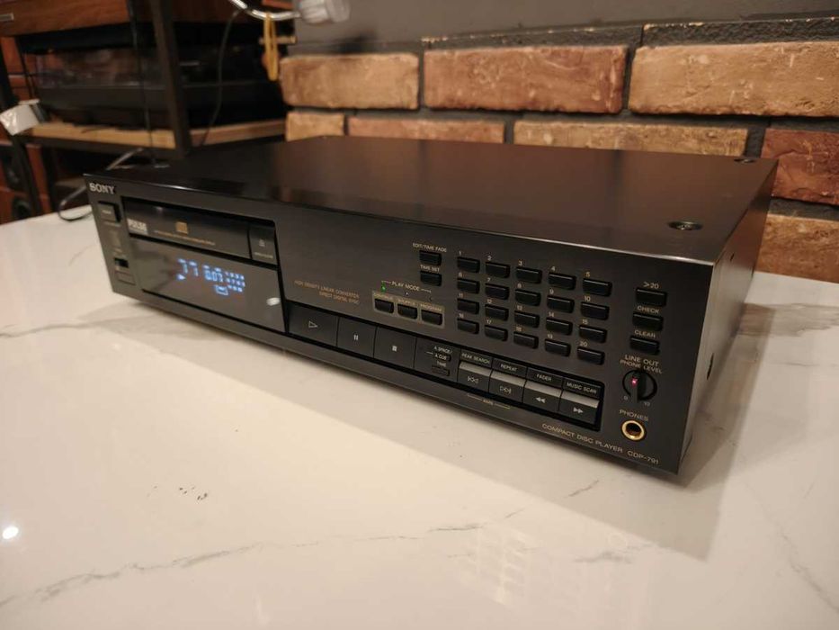 SONY CDP-791 ! Porządny odtwarzacz CD ! OKAZJA