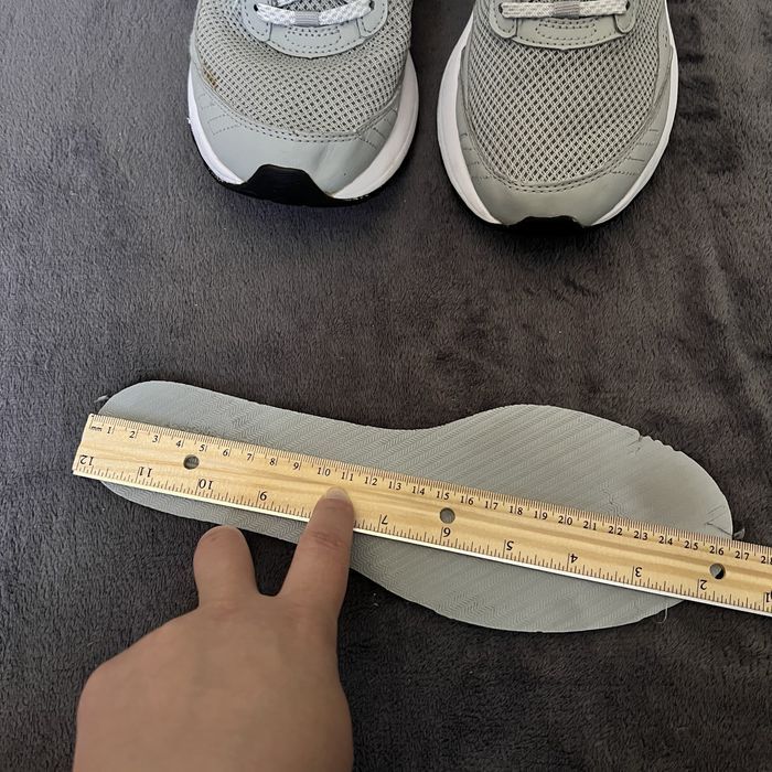 Жіночі кросівки Saucony cohesion. P. 41.
