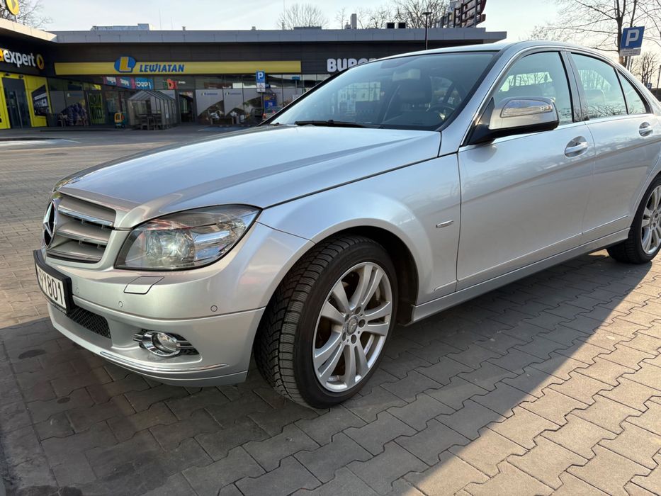 Mercedes C klasa W204 benzyna 2008r,165000 km bezwypadkowy