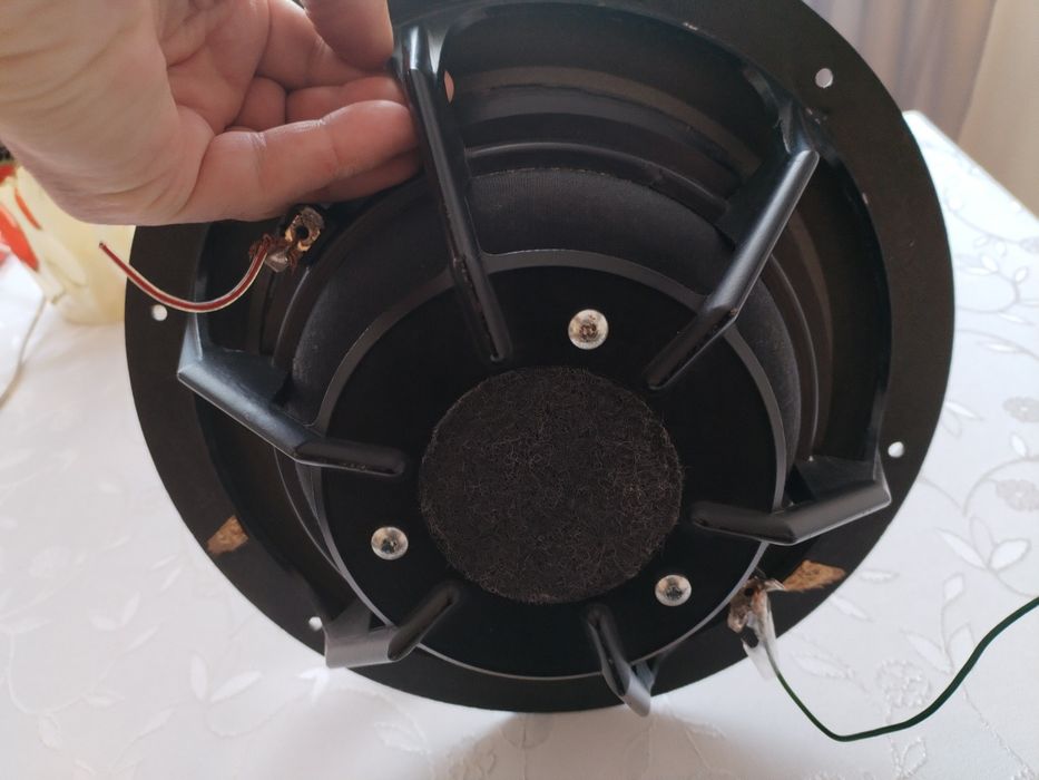 Głośnik basowy Dynaudio