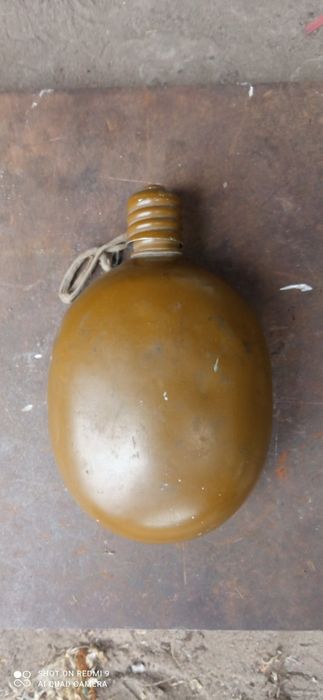 Фляга алюминиевая.