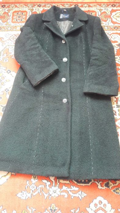 Продам женскую одежду