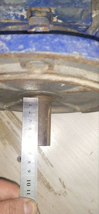 продам электродвигатель