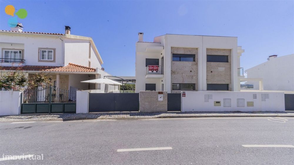 Moradia Geminada T3 Venda em Tortosendo,Covilhã