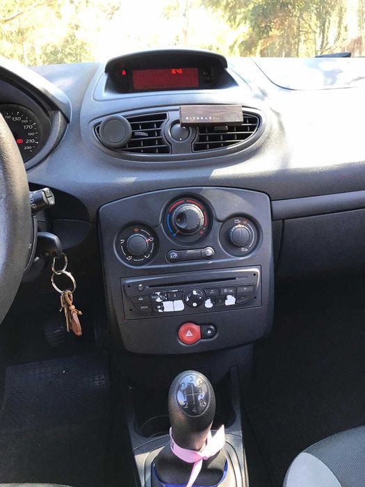 Renault Clio 3  -  1.5 dCi Diesel