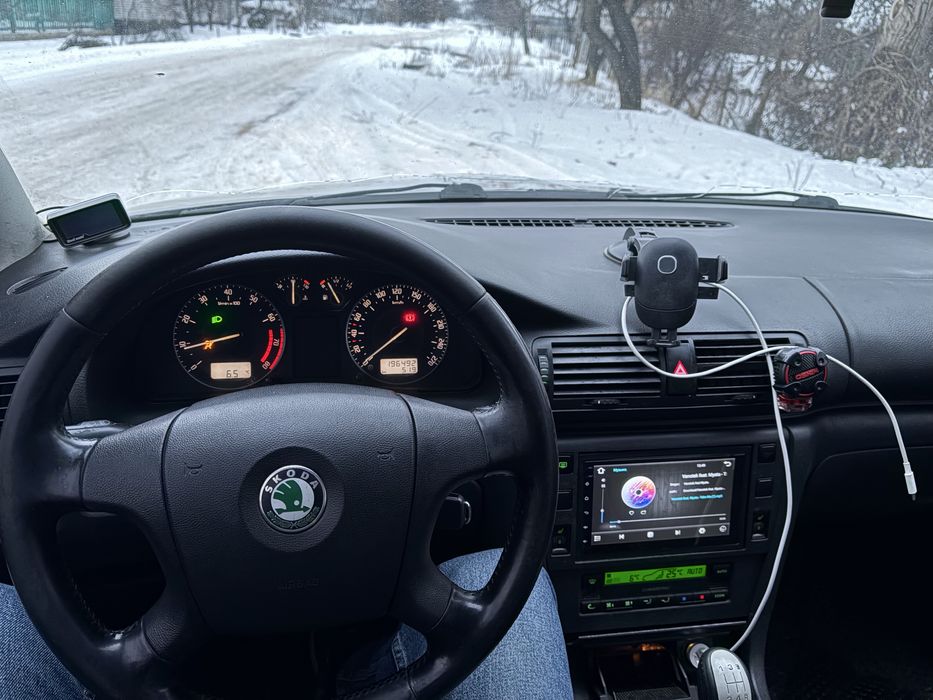 Продам Skodu superb