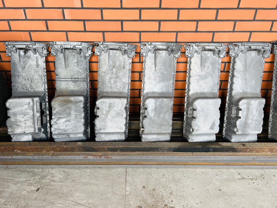 Поддон підон кришка Mercedes w124 210 ом602 603 604 605 606 3.0 дізель