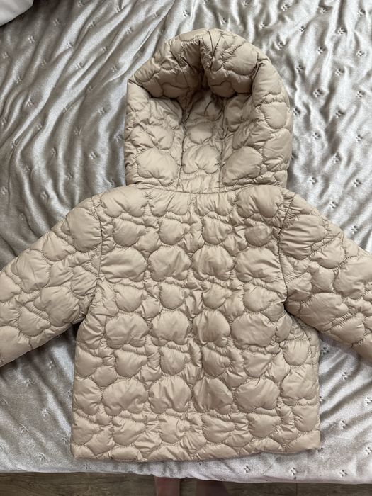 Продам детску курточку Reserved