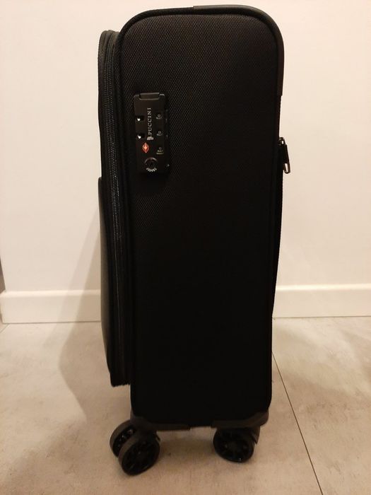 NOWY Walizka kabinowa (40L) Puccini Berlin EM50390C Do 30.03!