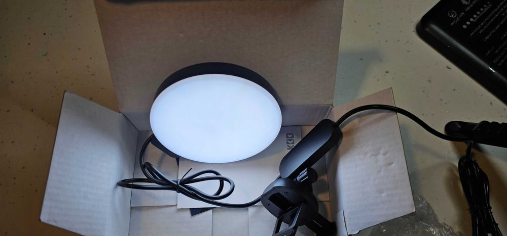 Zestaw Oświetleniowy do Wideokonferencji.