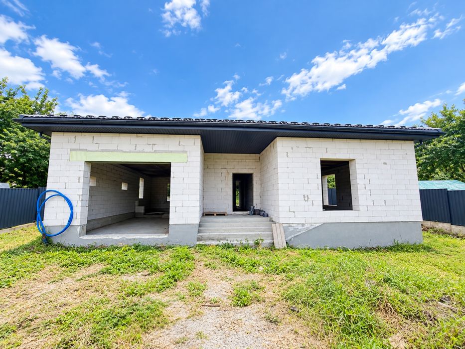Новий будинок по вул. Зоряна — 165 м²,