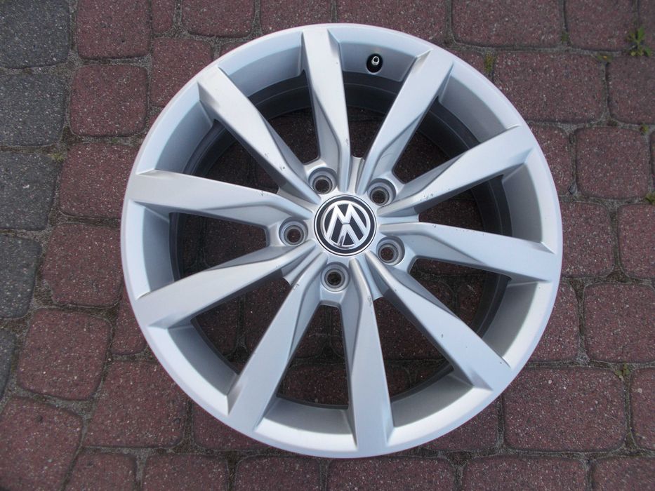 Felga aluminiowa Volkswagen 6.0" x 17" 5x112 ET 48