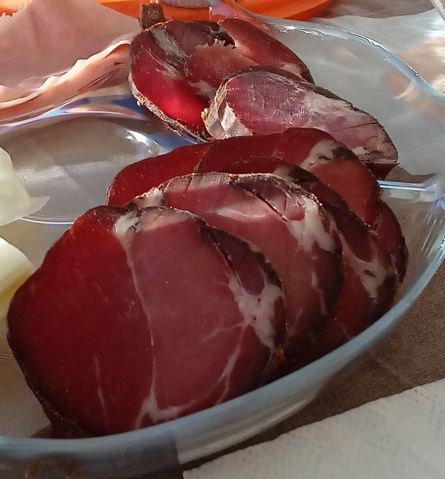 Salpicão, chouriça e alheira tradicional e regional