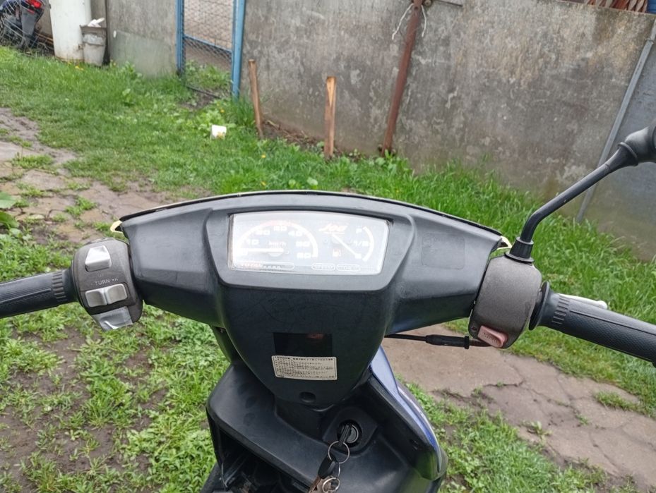 Скутер Yamaha jog next zone 3