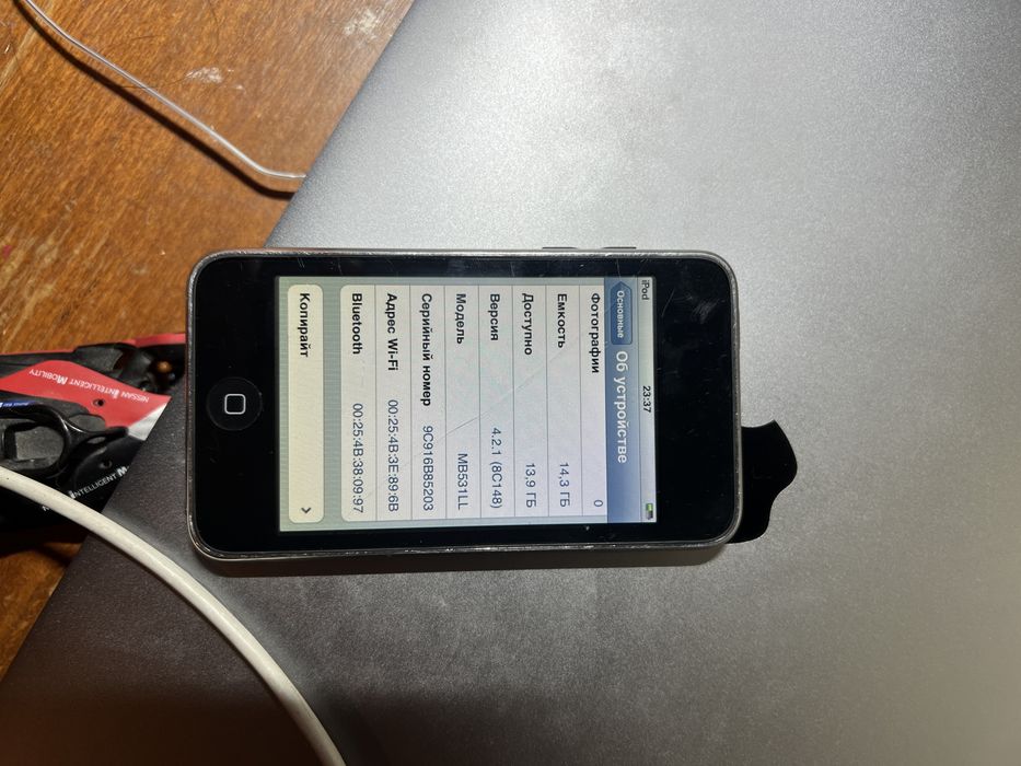 Apple iPod Touch 2 16 gb
