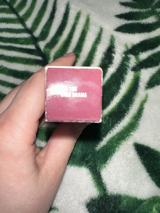 retro matte liquid lipcolour mac cosmetics high drama