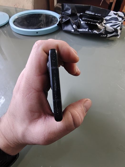 Продам телефон motorola edge 40