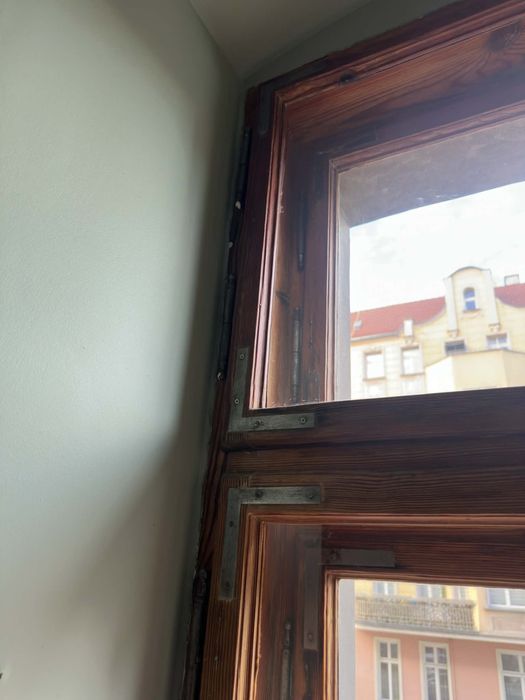 Okna skrzynkowe poniemieckie 2 sztuki