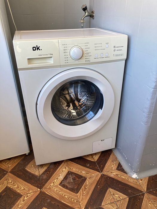 Máquina lavar roupa