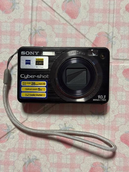 Фотоапарат Canon CyberShot DSC-W170 Відмінний стан