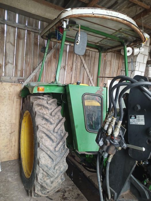Kabina  dach John Deere 2130