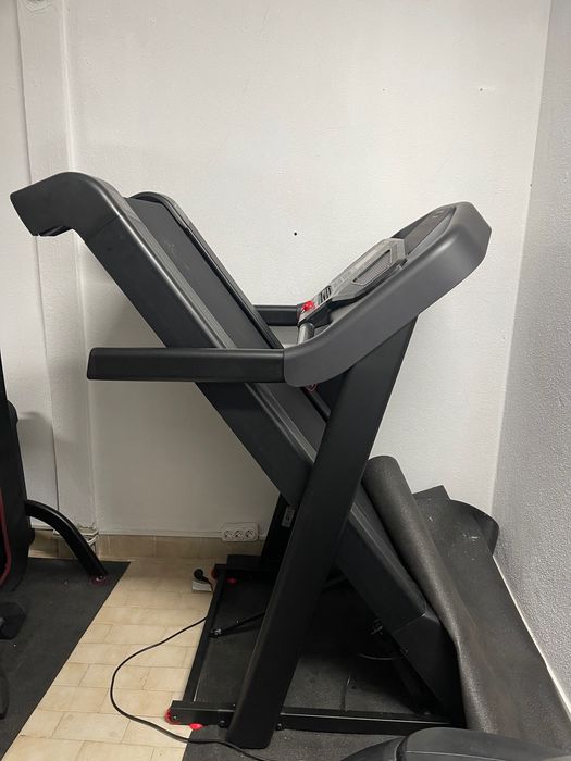 Esteira Domyos T900C