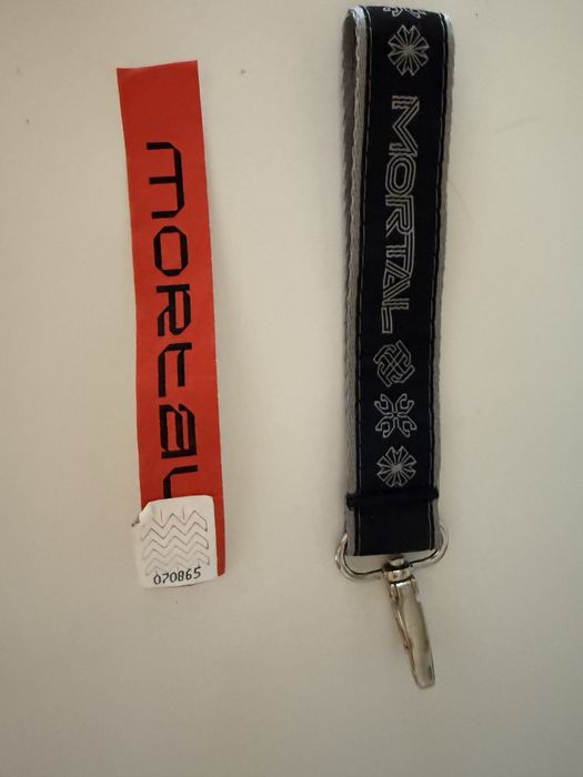 Zawieszka opaska Mortal Store