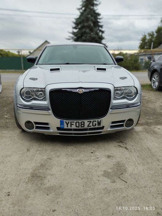 Продам Крайслер 300с