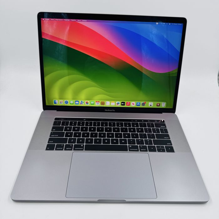 Apple Macbook Pro 15 2019 i7 16GB RAM 256GB SSD Space Gray  IL6744