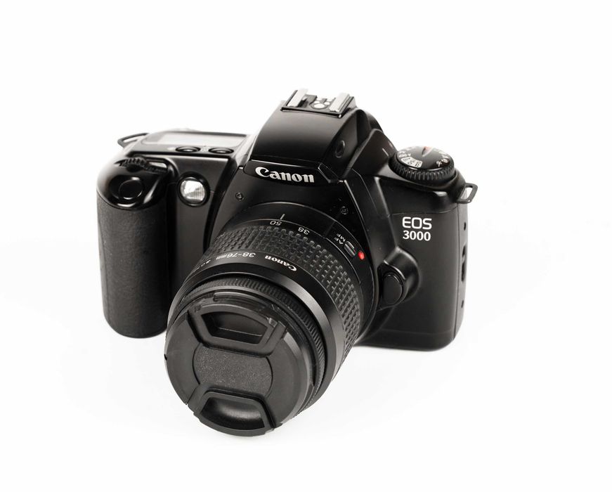 Canon eos 3000 Aparat analogowy + obiektyw Canon 38-76mm