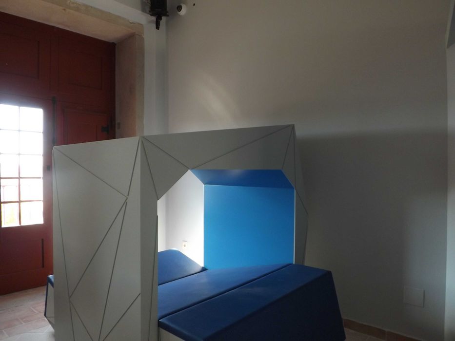 Móveis de Autor / Módulos para exposições, museus, centros educativos