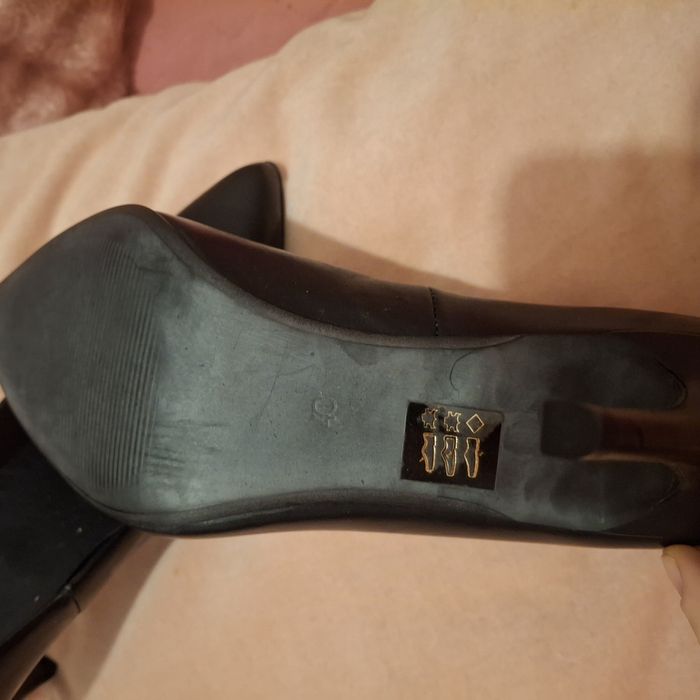 Sapatos pele preta - 40 FOREVA