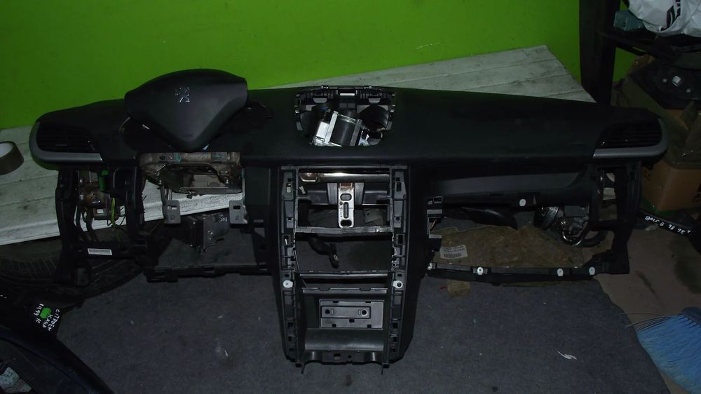 Conjunto de Tablier e Airbags Peugeot 207 - 2009 / 2012 - TAB13