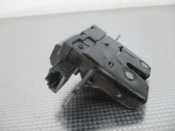 Fechadura / fecho da mala RENAULT Clio III (BR0/1, CR0/1)