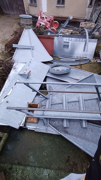 Silosy bin 60t zdemontowane