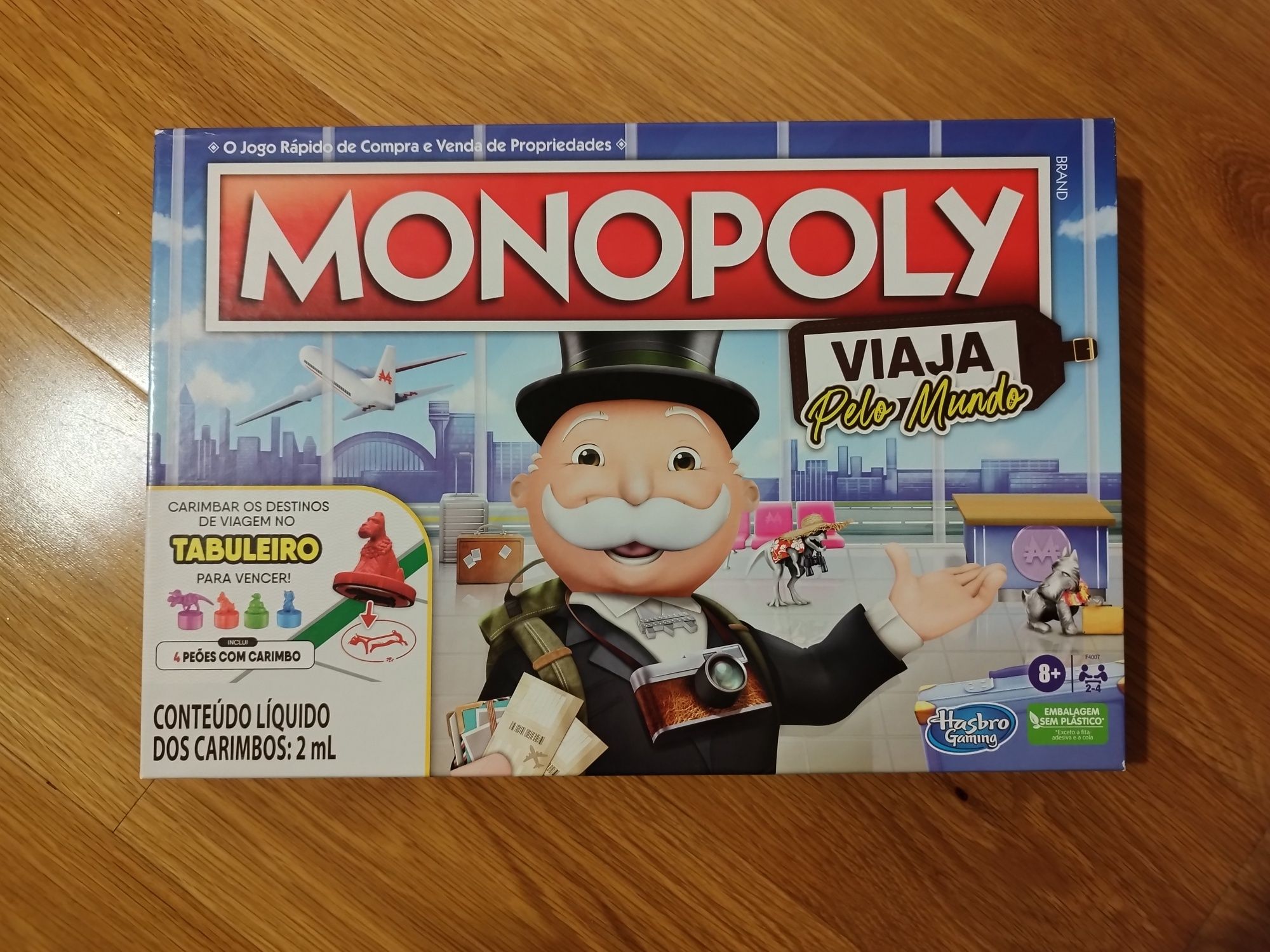 Jogo de Tabuleiro Hasbro Monopoly Viaja pelo Mundo